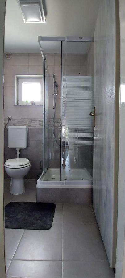 Zrinec Apartamento Vir Exterior foto