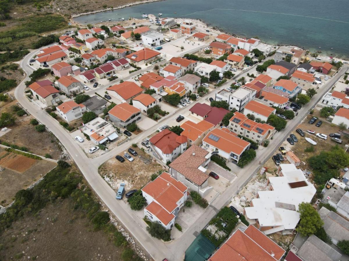 Zrinec Apartamento Vir Exterior foto