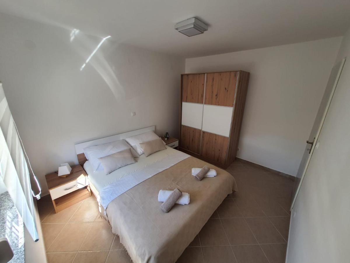 Zrinec Apartamento Vir Exterior foto